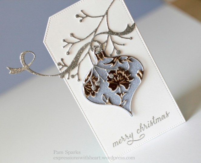 PamSparksLydiaOrnieBerrySprigClose700