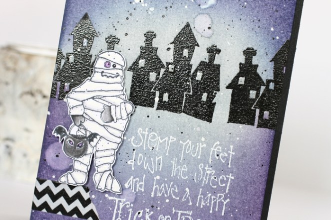 PamSparksStompFeetClose700