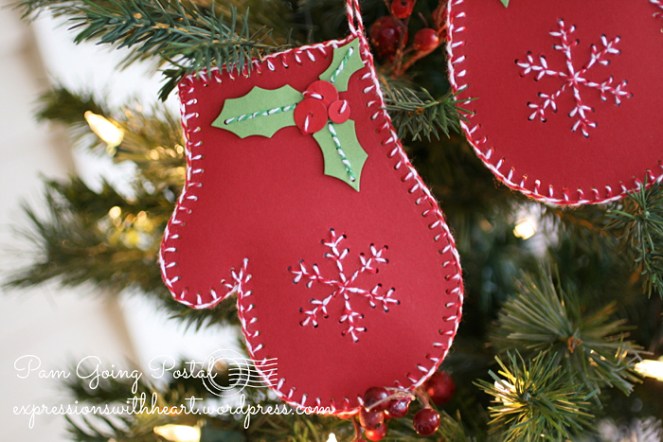 Pam Sparks Plush Mitten Close 3