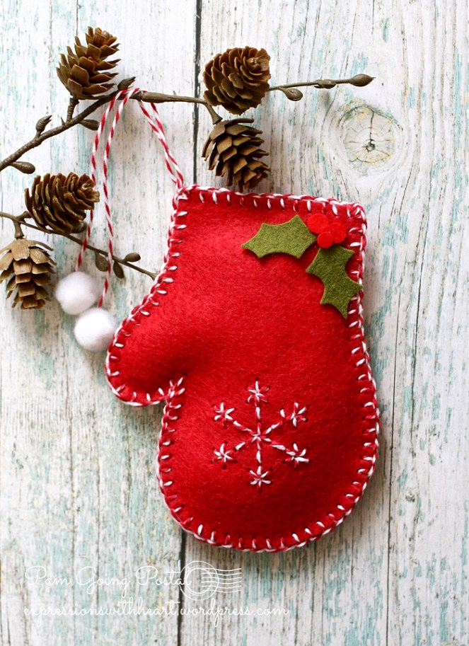 Pam Sparks Plush Mitten Felt