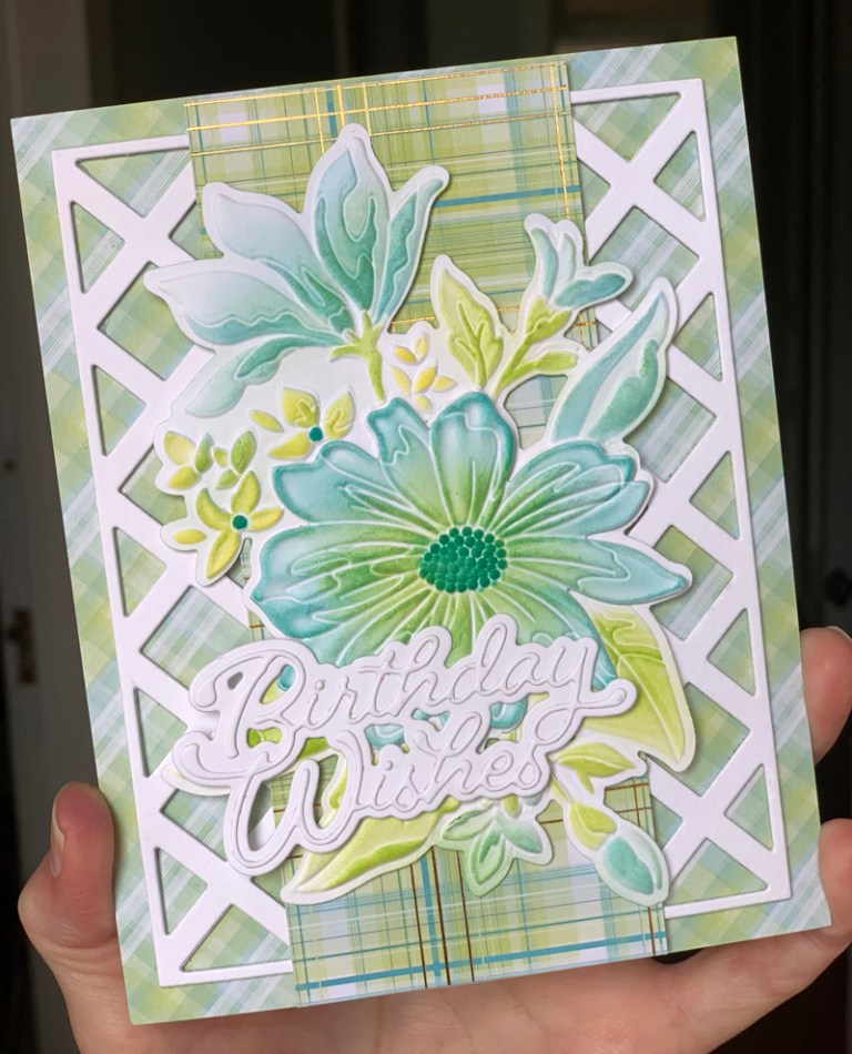 Memory Box Gracious Floral 3D Embossing Folder Version…